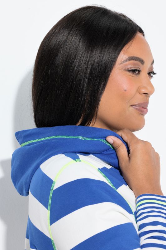 Contrast Stitched Zip-Up Hoodie