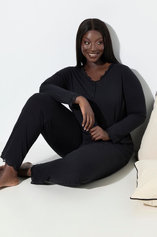 Lace Trimmed Pajama Set