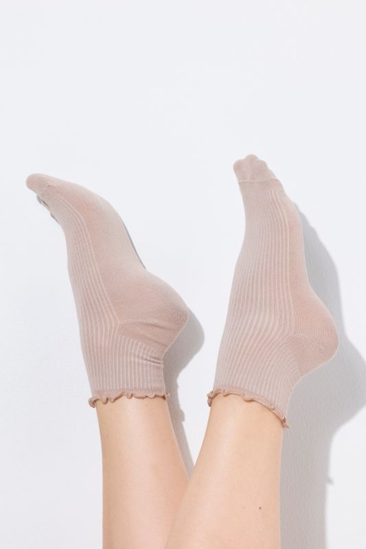 5 Pack Ruffled Edge Socks
