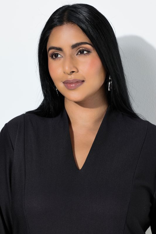 Рокля с принт на лилии