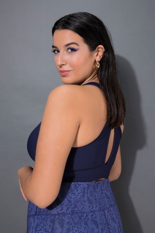 Бюстие спортно