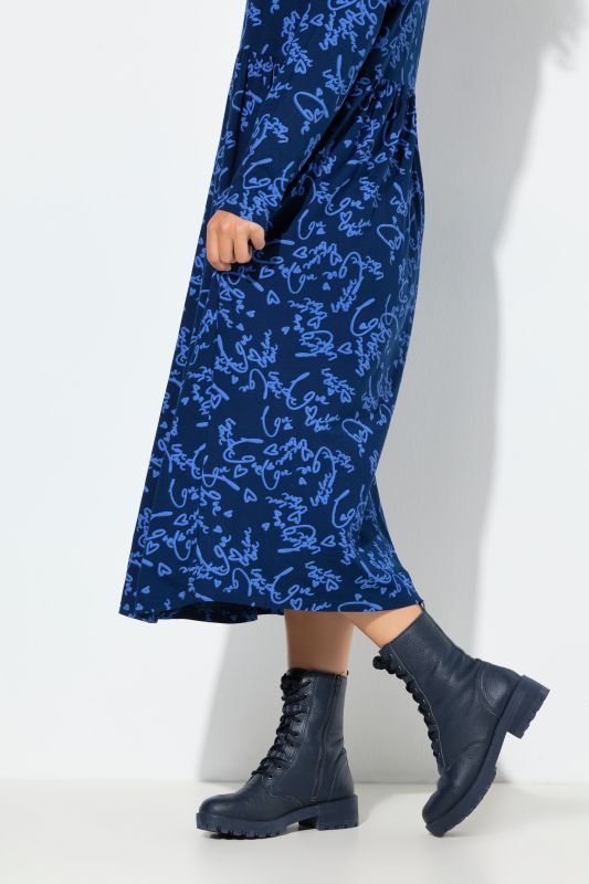 Рокля с принт на надписи