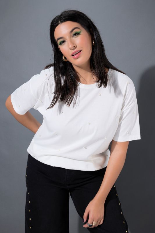 Тениска с декоративни перли