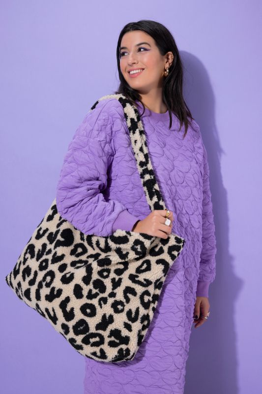 Чанта с леопардов принт пухкава