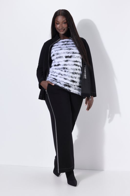 Панталон с бляскави акценти