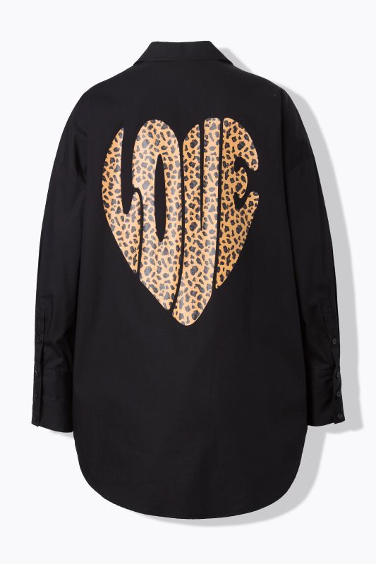 Риза с графичен принт на сърце