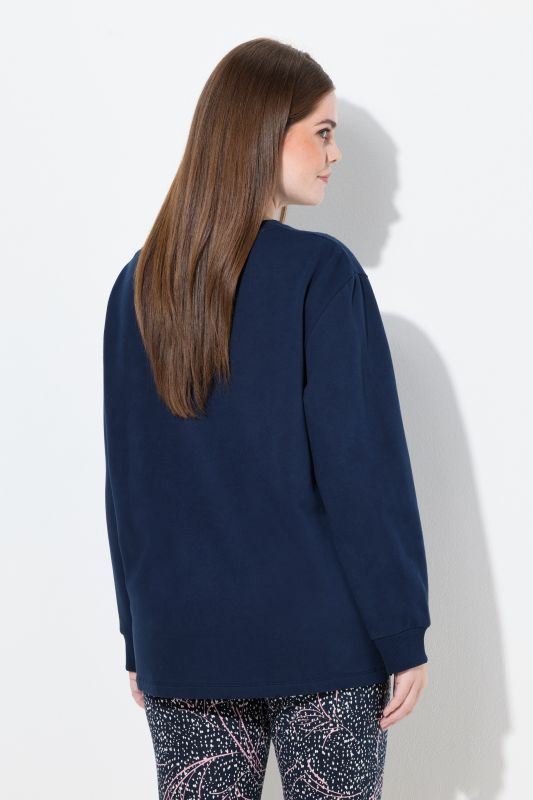 Суитчър с бродирани акценти