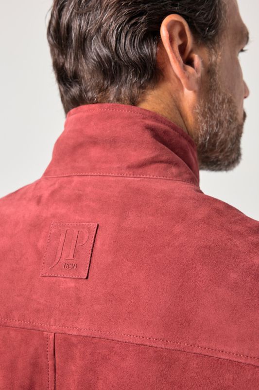 Яке велурено