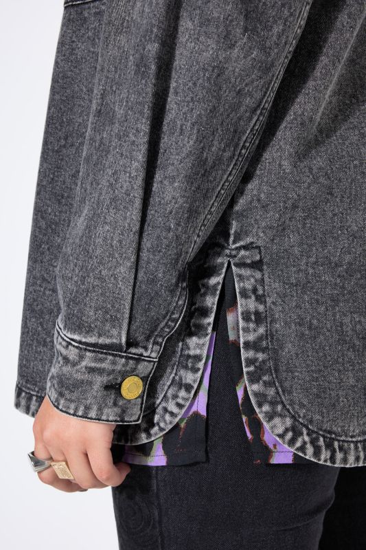 Риза в дънков стил