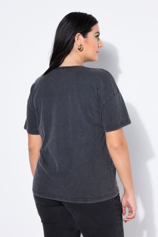 Тениска с принт на цветя