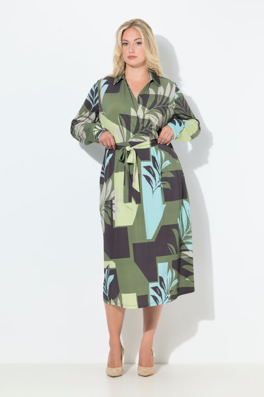 Рокля с геометричен листов принт