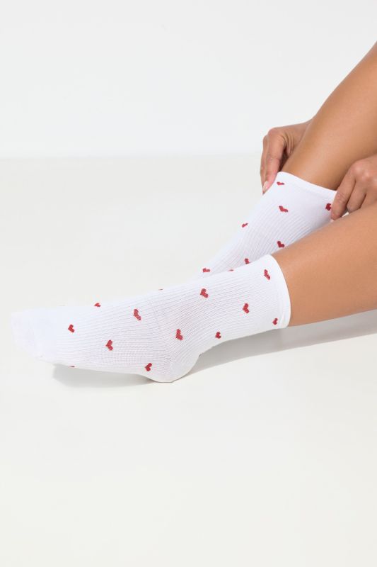 Чорапи с принт на сърца