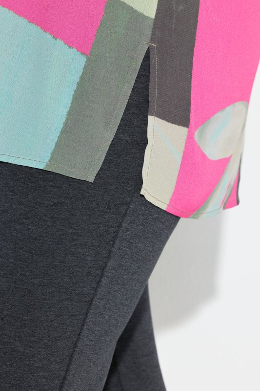 Блуза с геометричен флорален принт