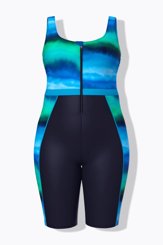 Бански с принт и крачоли