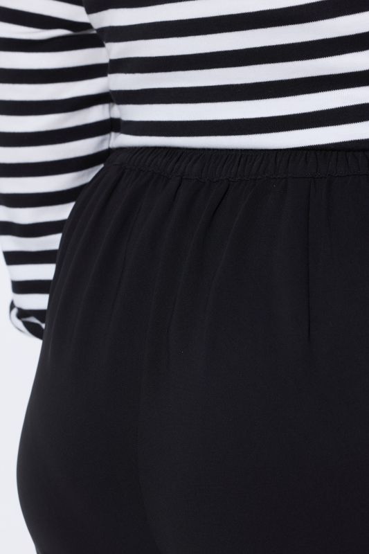 Панталон с широки крачоли и еластична талия