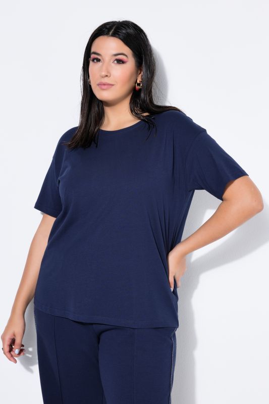 Round Neck Short Sleeve Relaxed Fit Cotton Tee