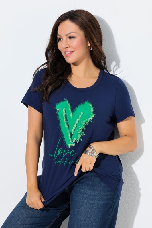 Love Short Sleeve Graphic Tee