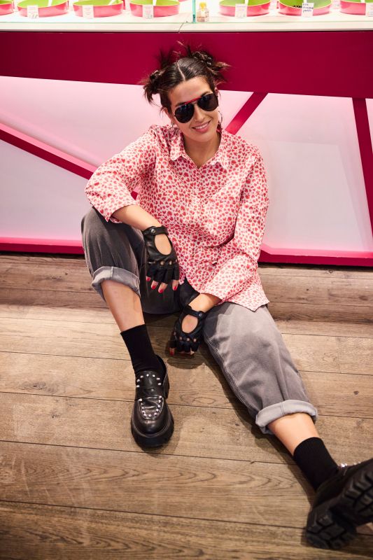 Shirt blouse, boxy shape, hearts print