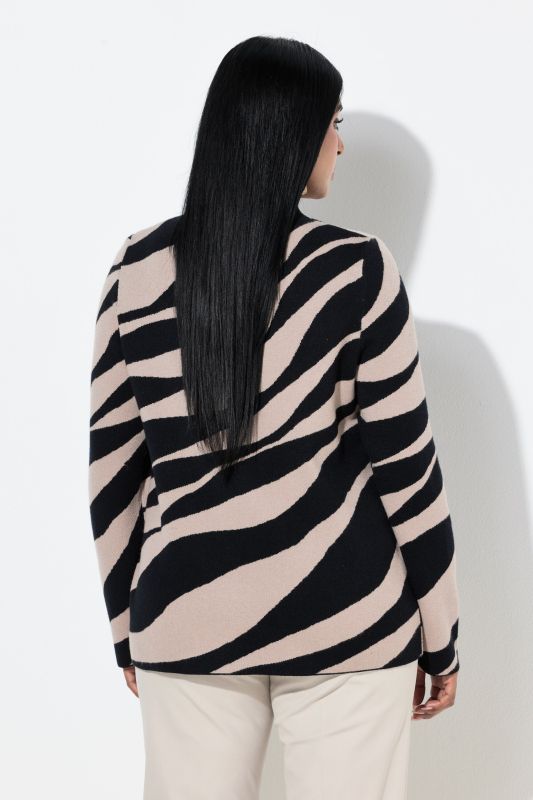 Пуловер с принт на вълни