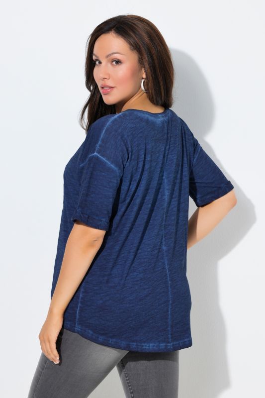 Love Always Wins Graphic Tee