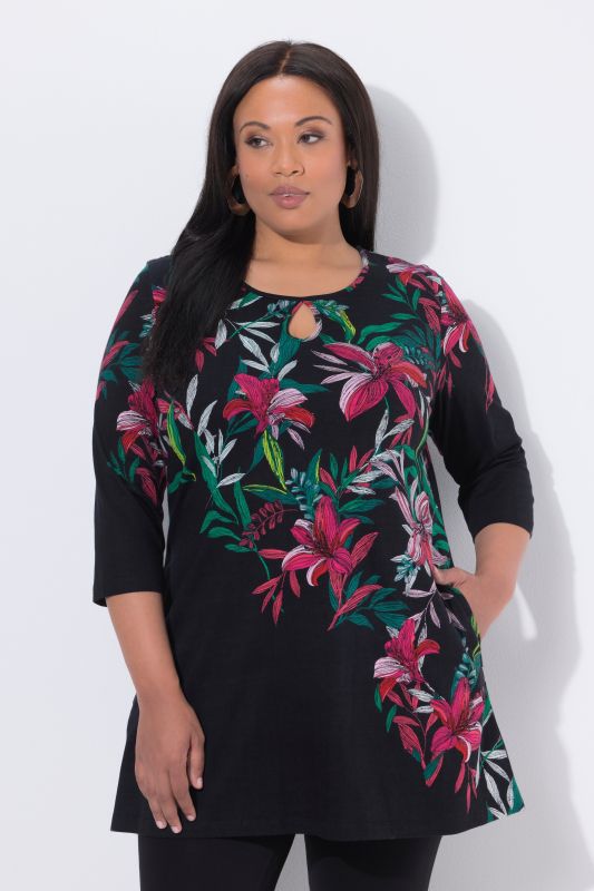 Floral Motif Pocket Knit Tunic