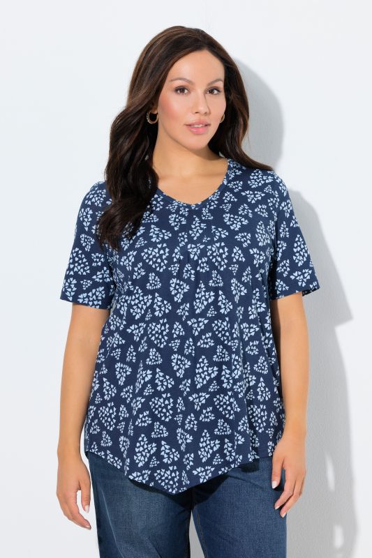 Dot Heart Pointed Hem Tee