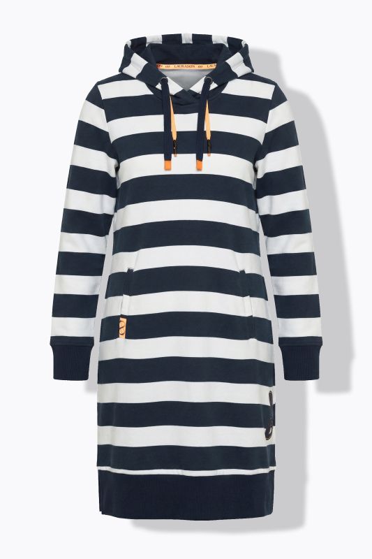 Рокля с хоризонтални райета