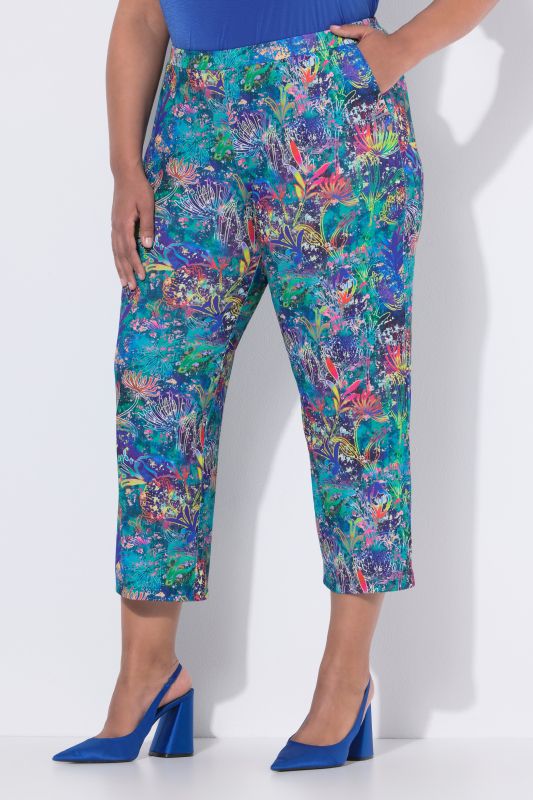 Matte Jersey Prismatic Floral Cropped Pants