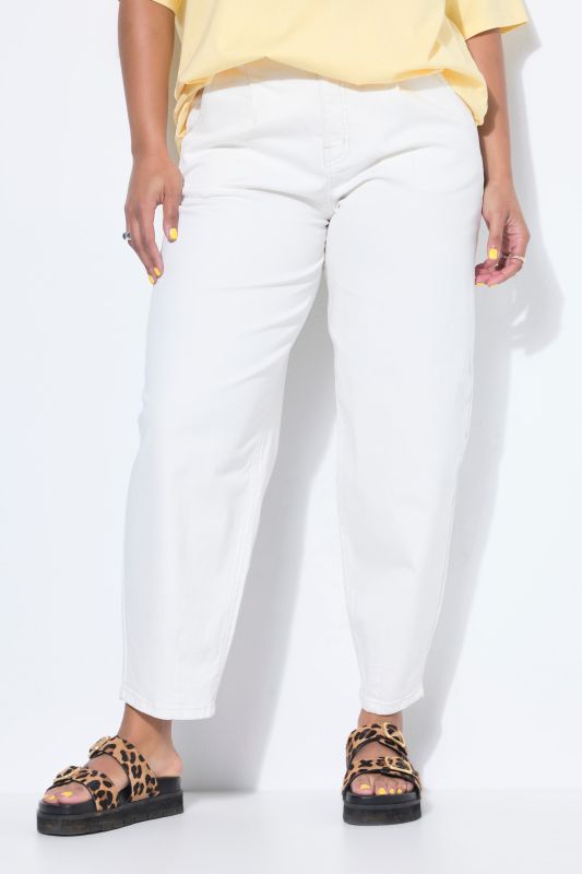 Balloon fit jeans