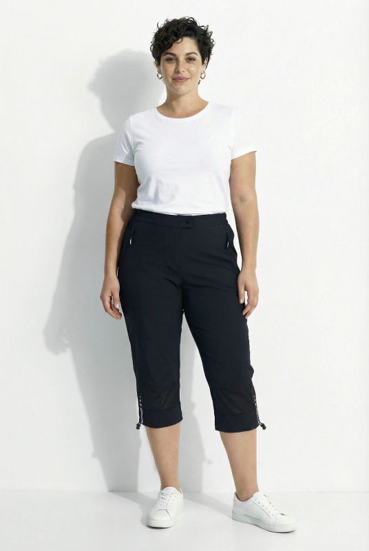 Water Repellent Performance Capris