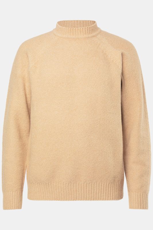 Пуловер с фина плетка