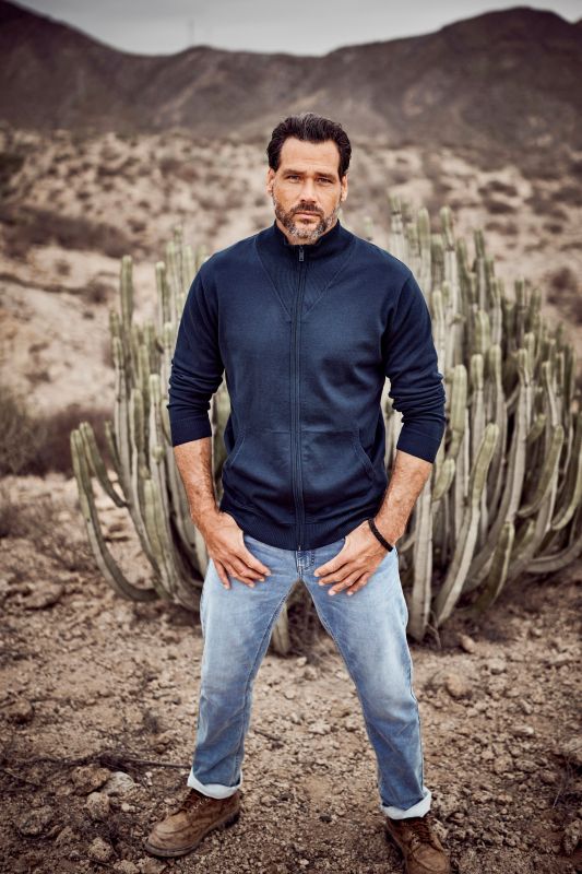 Жилетка от мека фина плетка