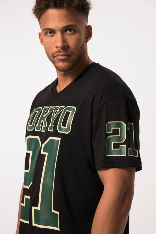 Тениска STHUGE с надпис