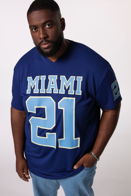 Тениска STHUGE с надпис