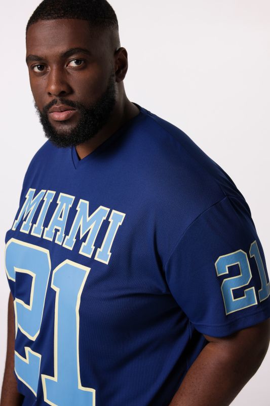 Тениска STHUGE с надпис