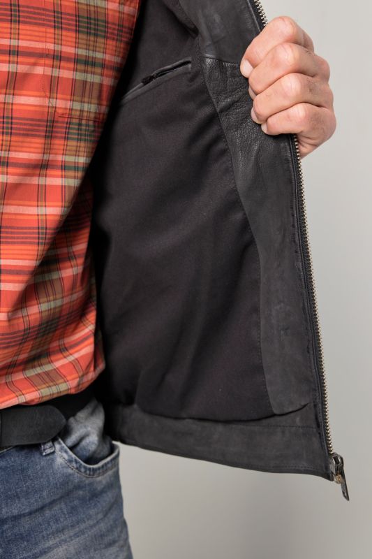 Яке кожено с цип отпред