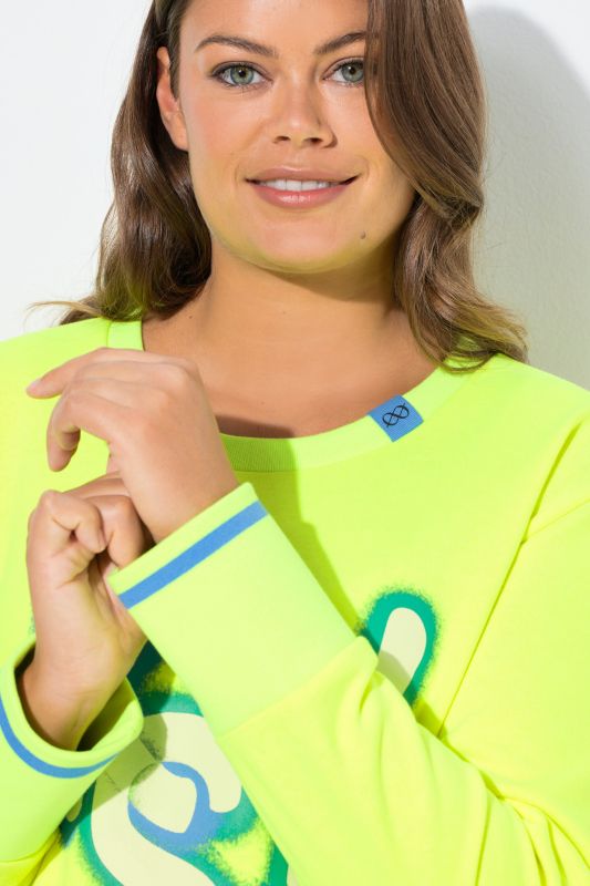 Суитчър с графичен надпис