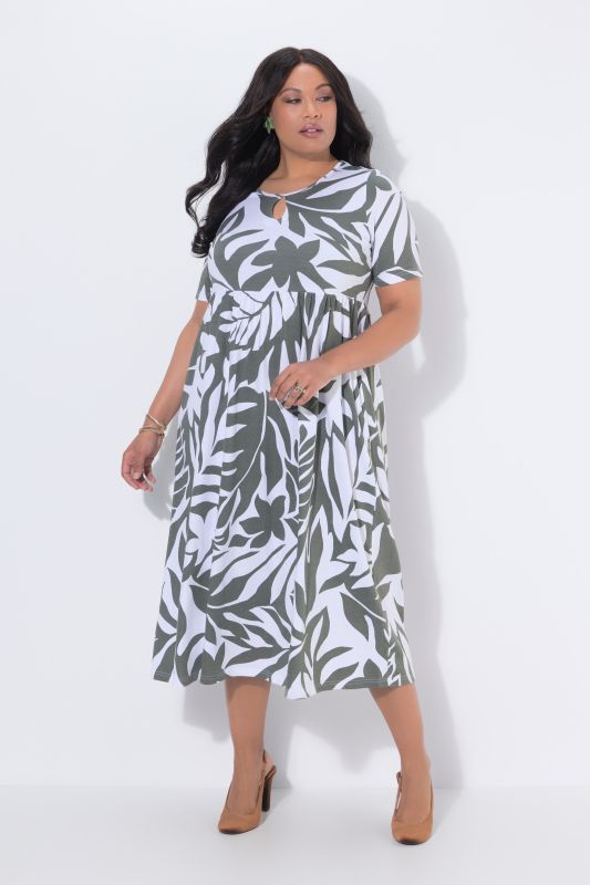 Monochrome Leaves A-Line Knit Pocket Dress