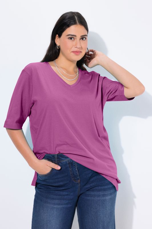Basic V-Neck Relaxed Fit Short Sleeve Tee