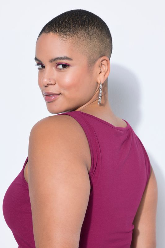 Потник с широко деколте