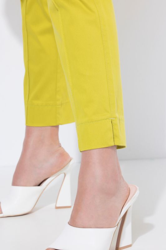 Панталон с модерни орнаменти