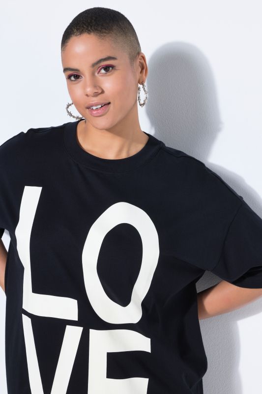 LOVE Short Sleeve Graphic Tee