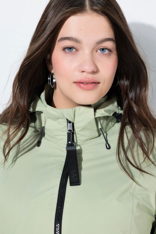 Яке трифункционално HYPRAR с А -линия