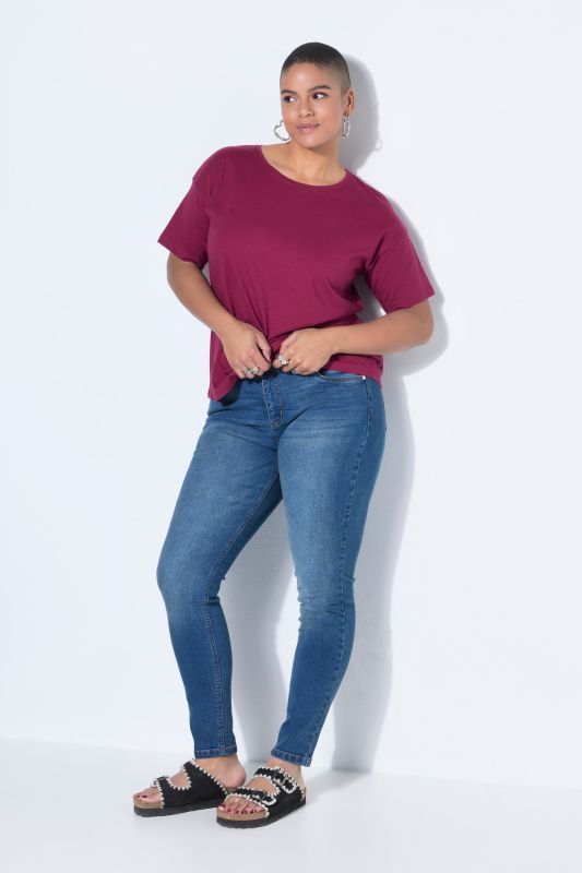 Дънки с тесен силует