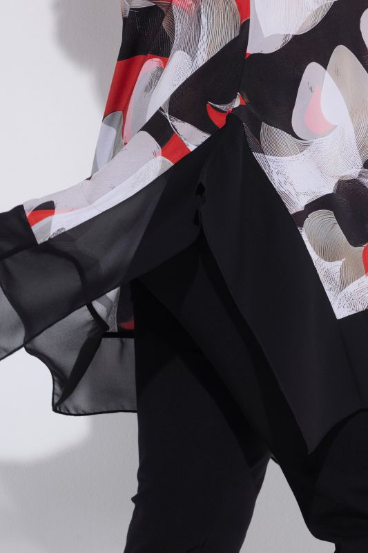 Туника с абстрактни мотиви