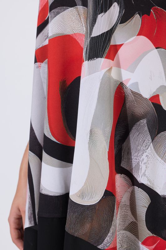 Туника с абстрактни мотиви