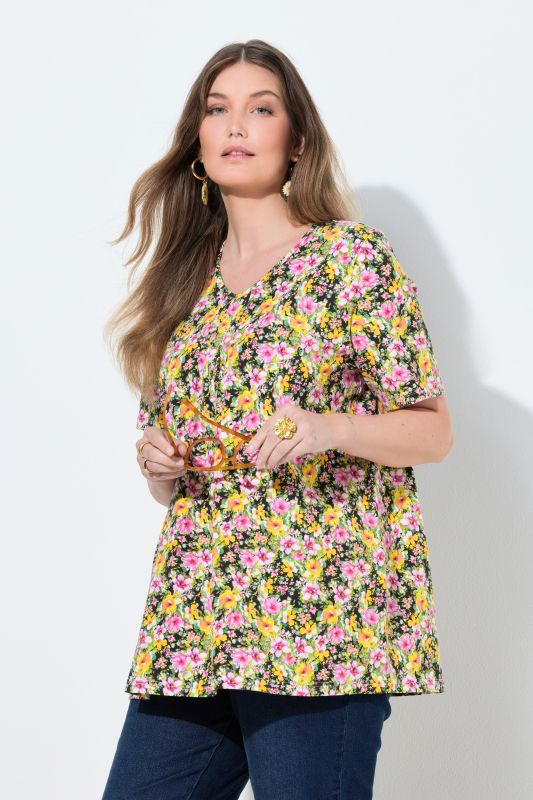 Тениска с пролетни цветя