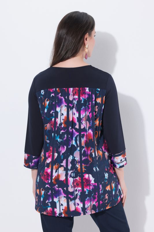 Блуза с цветен принт на подгъва