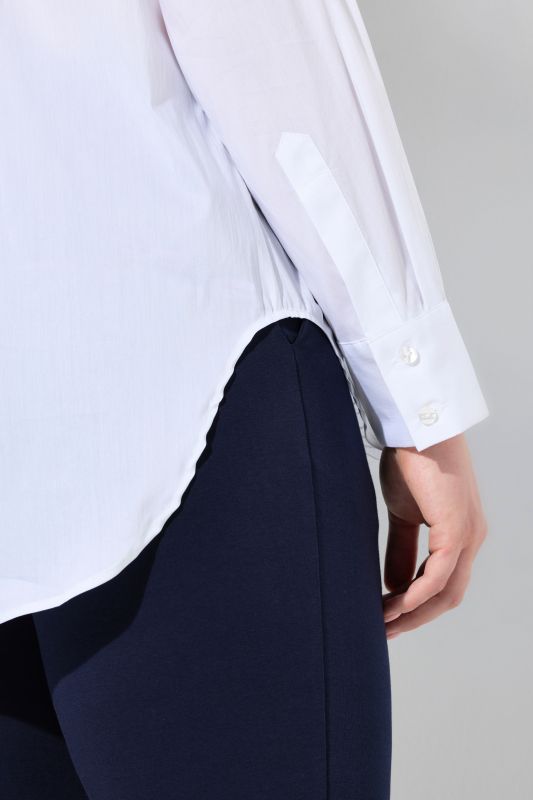 Риза с флорална бродерия