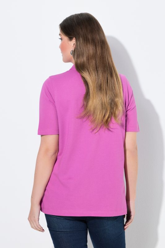 Блуза с яка с копчета